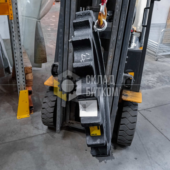 1032489 Звезда Hitachi ZX240-3