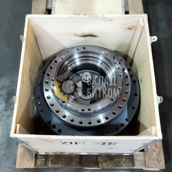 KRA15450 Редуктор хода Case SK200-8, SK250-8