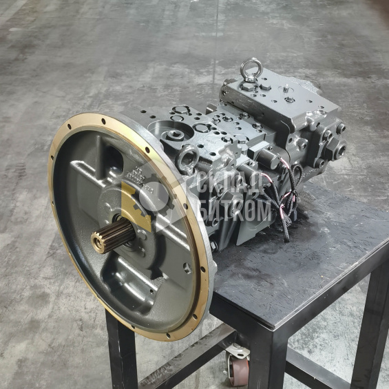 7082L00600 Насос гидравлический Komatsu PC200-8, PC200-8MO, PC220-8