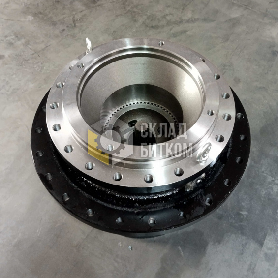 9251680 Редуктор хода Hitachi