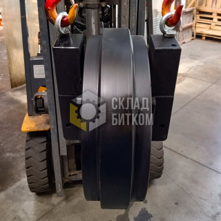 270-00063 Направляющее колесо / ленивец Doosan DX225LC