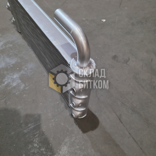 Радиатор масляный Hitachi ZX160LC-3, ZX180LC-3 4668376
