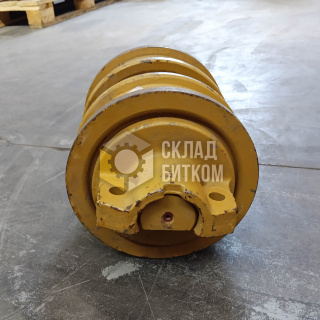 14X-30-14321 Каток опорный двубортный Komatsu D65