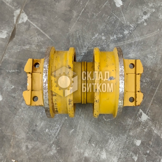 14X-30-14321 Каток опорный двубортный Komatsu D65