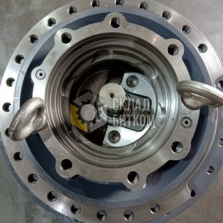9256990 Редуктор хода Hitachi ZX270-3, ZX270LC-3, ZX280-5G, ZX280LC-3