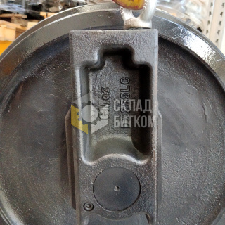 270-00015 Направляющее колесо / ленивец Doosan DX255LC