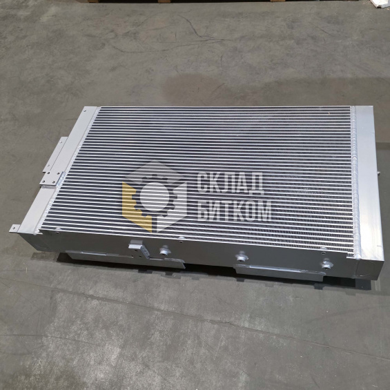 Радиатор масляный Hyundai R300LC-9SH, R300LC-9S 1BQ8-40061