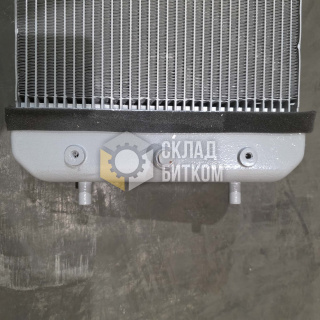 Радиатор водяной Hitachi ZX200-3, ZX200LC-3 4650352