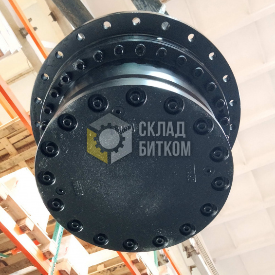 9251680 Редуктор хода Hitachi