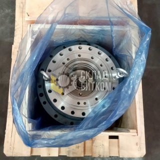 KNA10520 Редуктор хода Case CX130B, CX130C