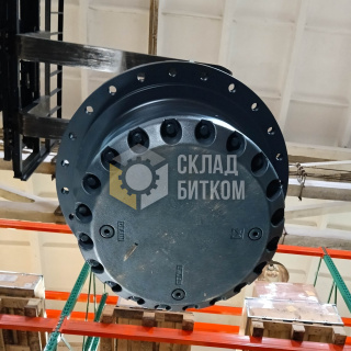 9254462 Редуктор хода Hitachi 650DLC, 670GLC