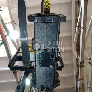 Основной насос Kobelco SK200-6E