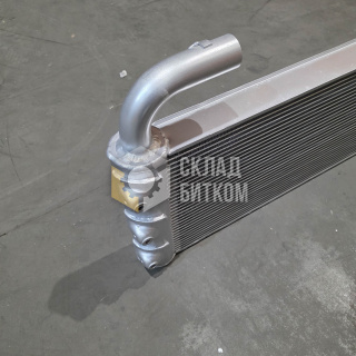 Радиатор масляный Hitachi ZX160LC-3, ZX180LC-3 4668376